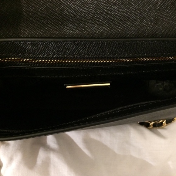 Black Tory Burch Emerson Adjustable - OS (NWT) - Picture 5 of 7